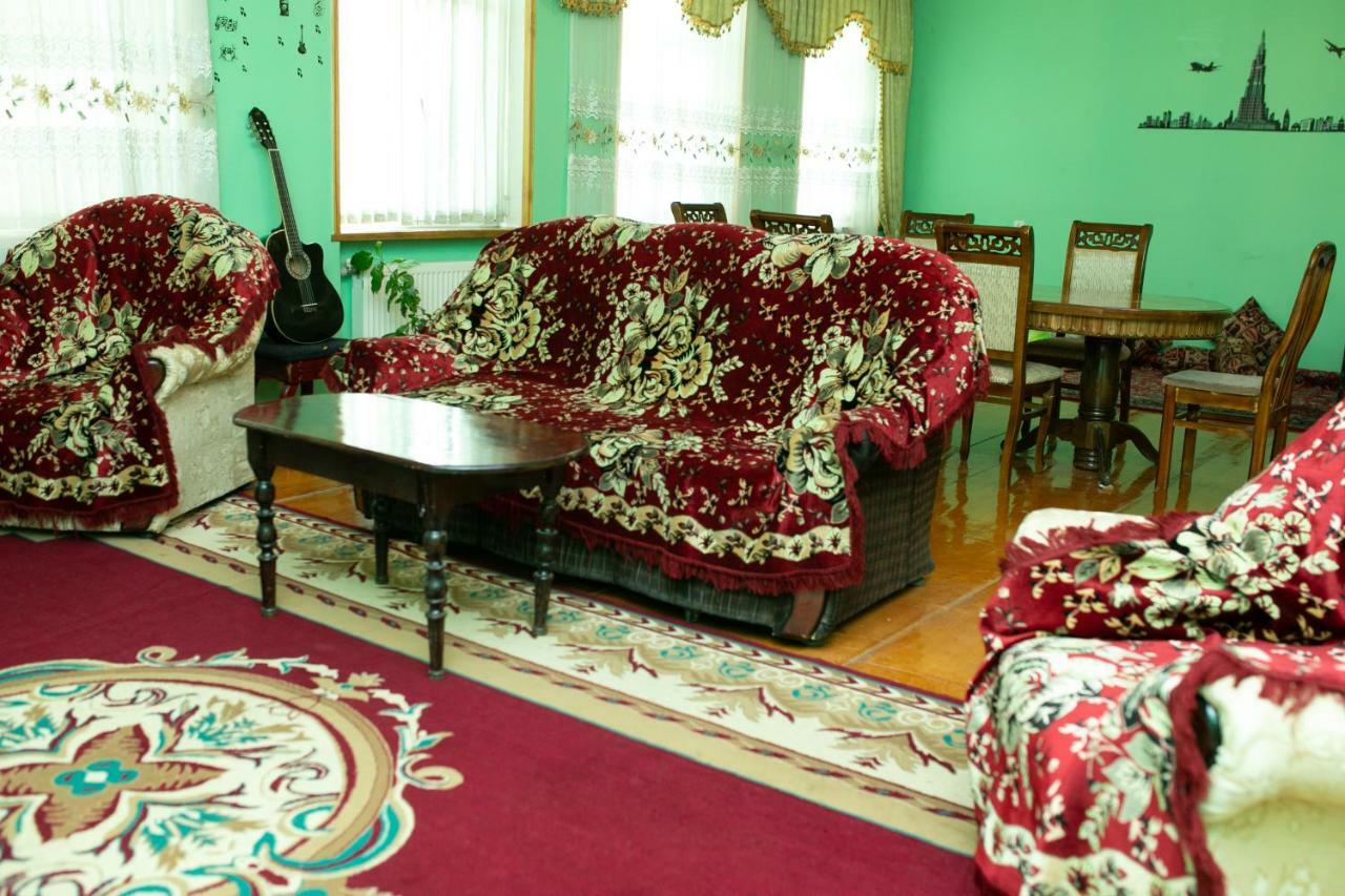 Khurma Hostel 간자 외부 사진