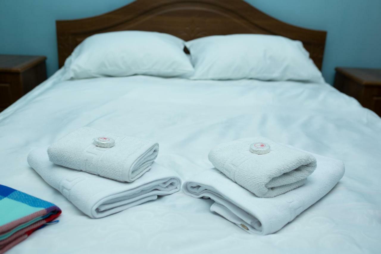 Khurma Hostel 간자 외부 사진