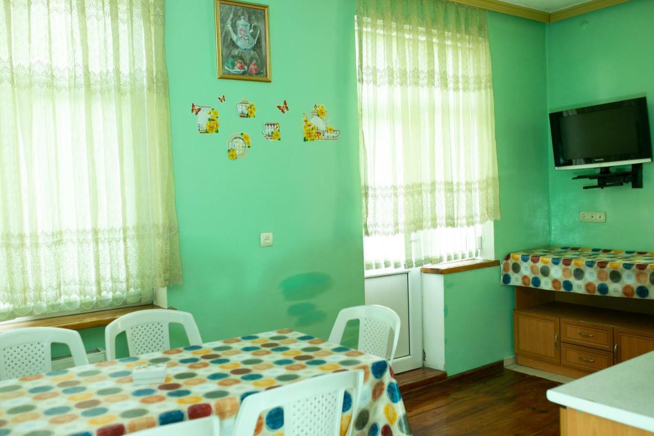 Khurma Hostel 간자 외부 사진
