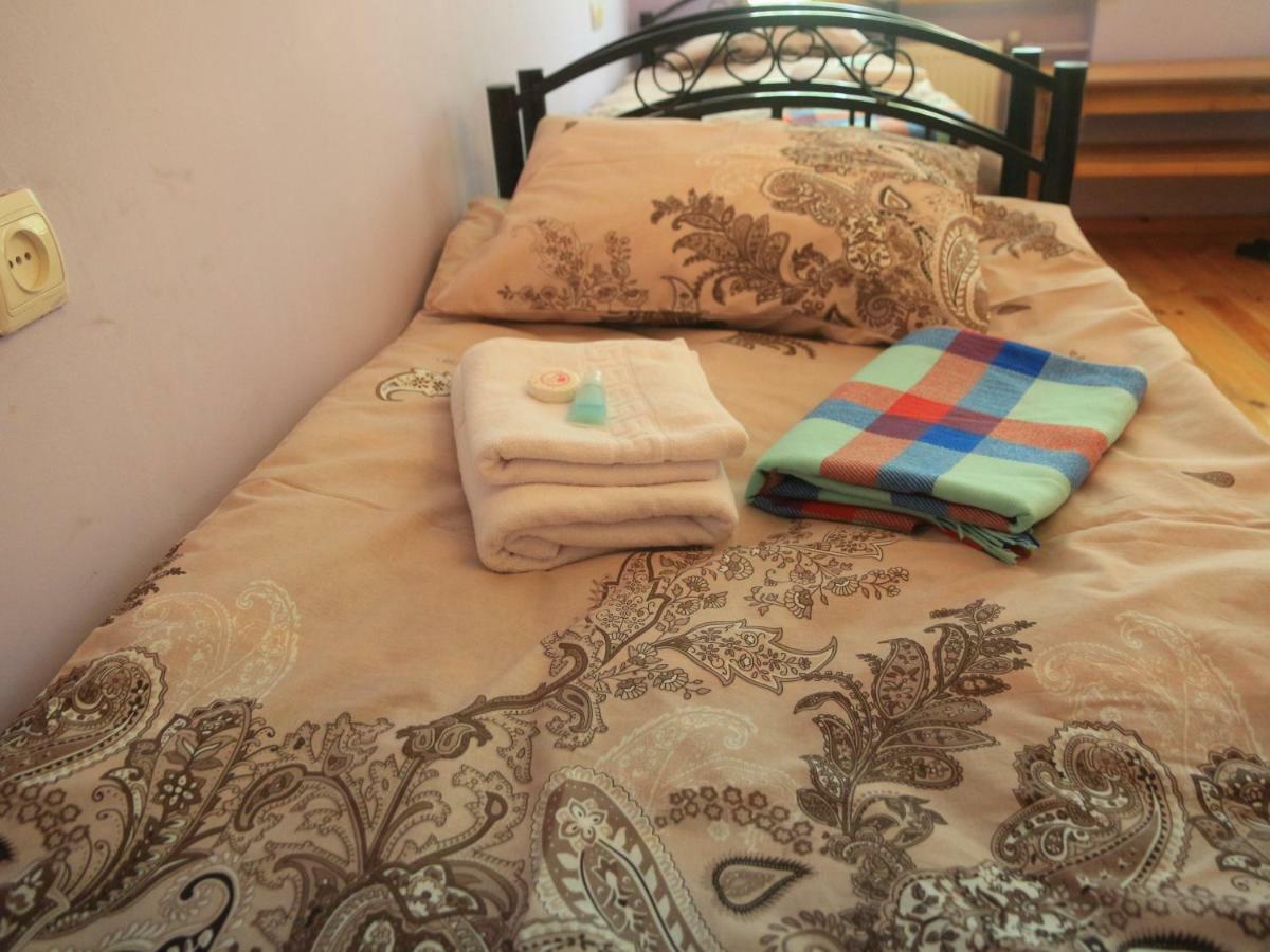 Khurma Hostel 간자 외부 사진
